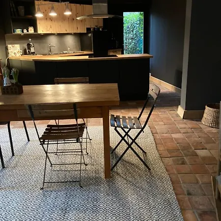 Le Pigeonnier, Et Bed & Breakfast Croix