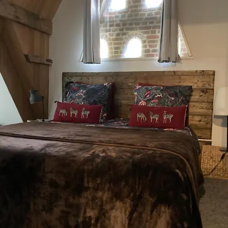 Le Pigeonnier, Et Bed & Breakfast Croix