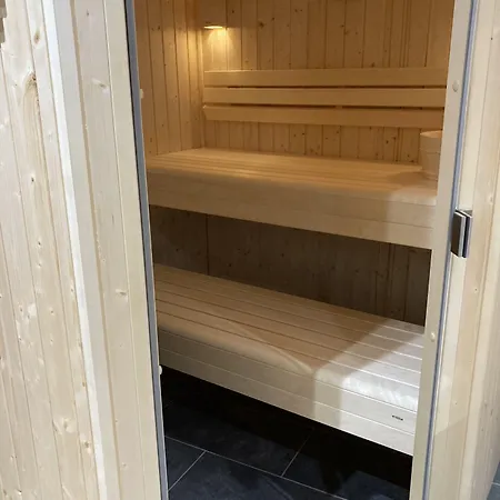 Bed & Breakfast Le Pigeonnier, Et Croix