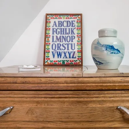 Le Pigeonnier, Et 4* Croix