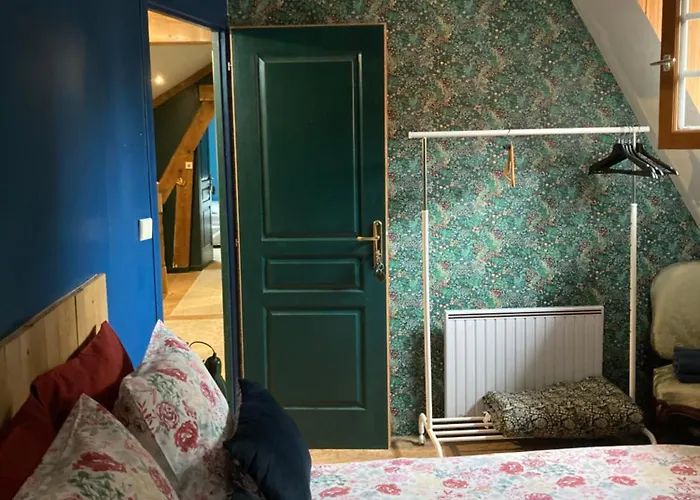 Bed & Breakfast Le Pigeonnier, Et 4*