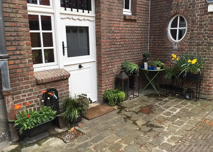 Le Pigeonnier, Et 4*