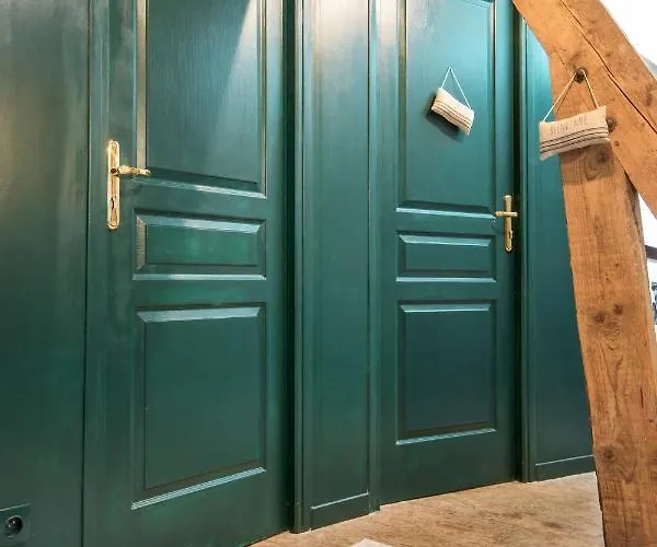 Le Pigeonnier, Et Bed & Breakfast